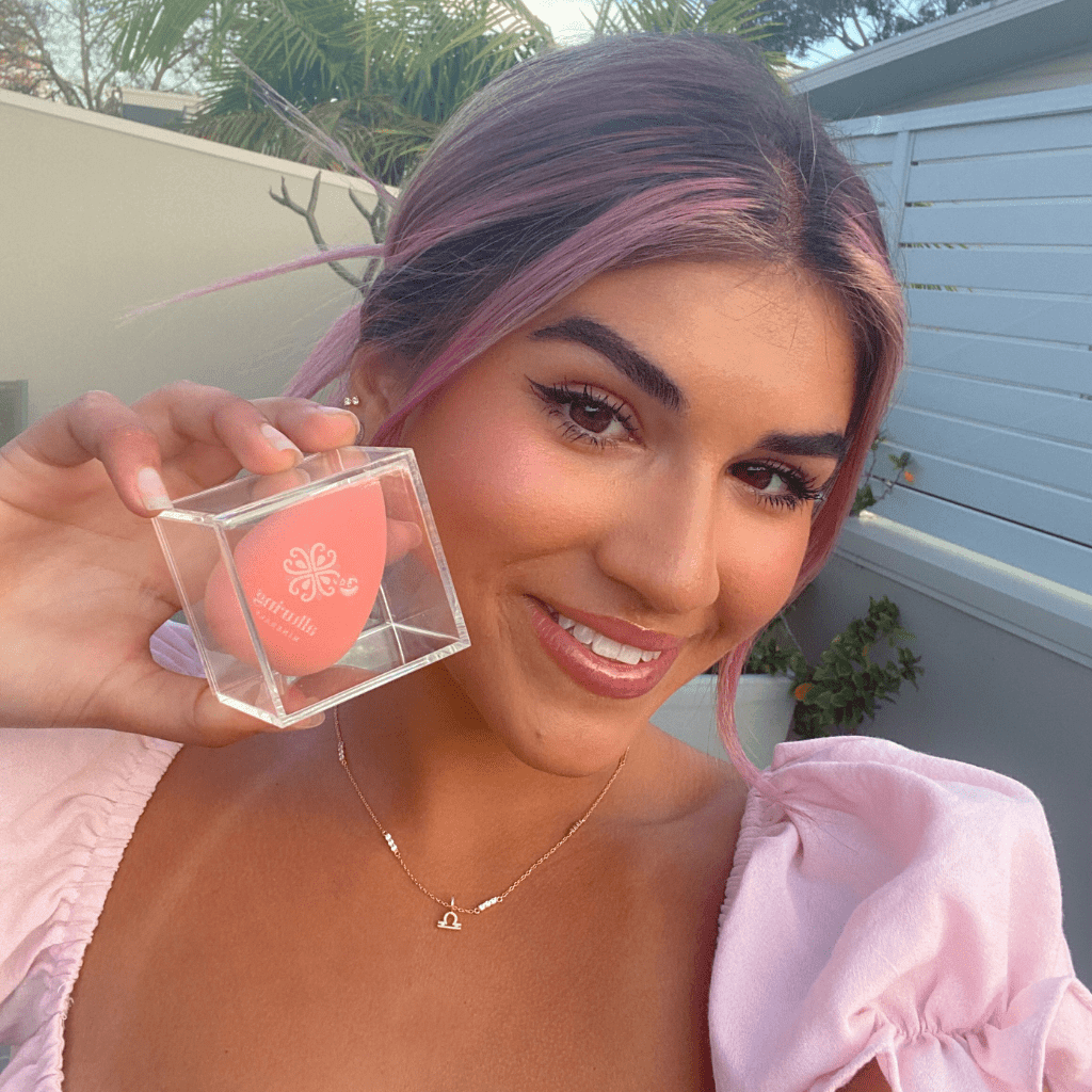 Beauty Blender - Alluring Minerals