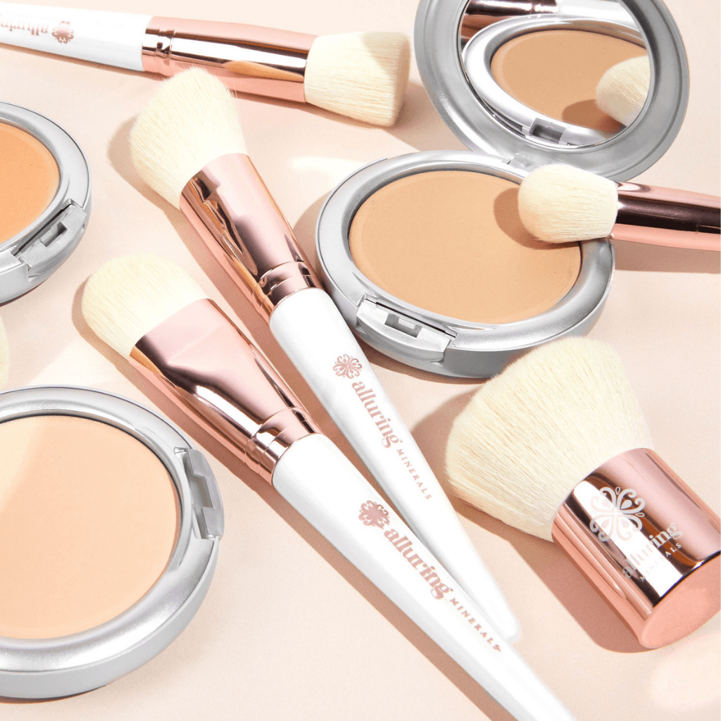 Luxe Kabuki Brush - Alluring Minerals