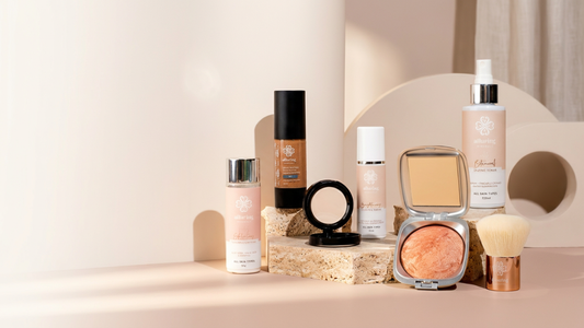 How Long Does Mineral Makeup Last? Shelf Life, Storage and What to Watch For