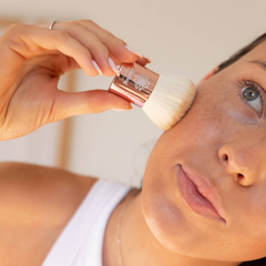 Luxe Kabuki Brush - Alluring Minerals