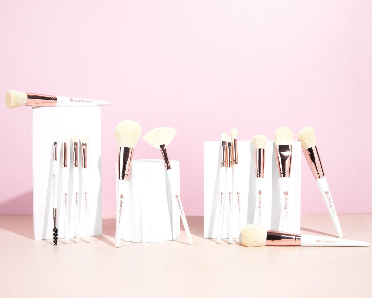 Luxe Makeup Brush Set 14 pcs - Alluring Minerals